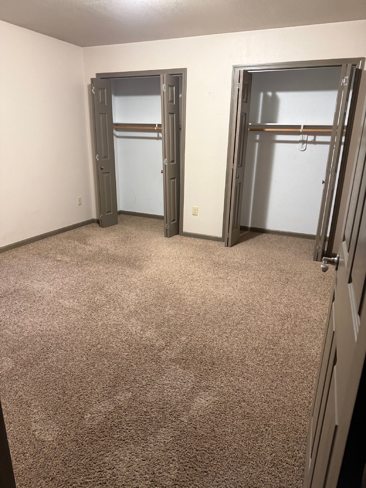 3 bed/2 bath Utilities Included! property image