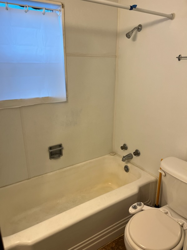 Nice efficiency apartment with utilities property image