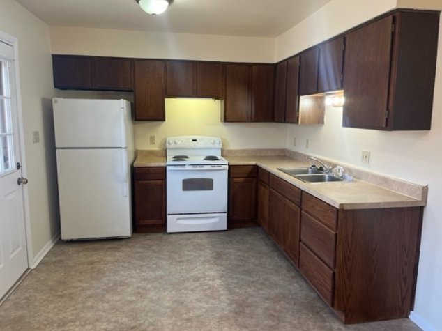 3 Bed, 1.5 Bath Townhouse property image