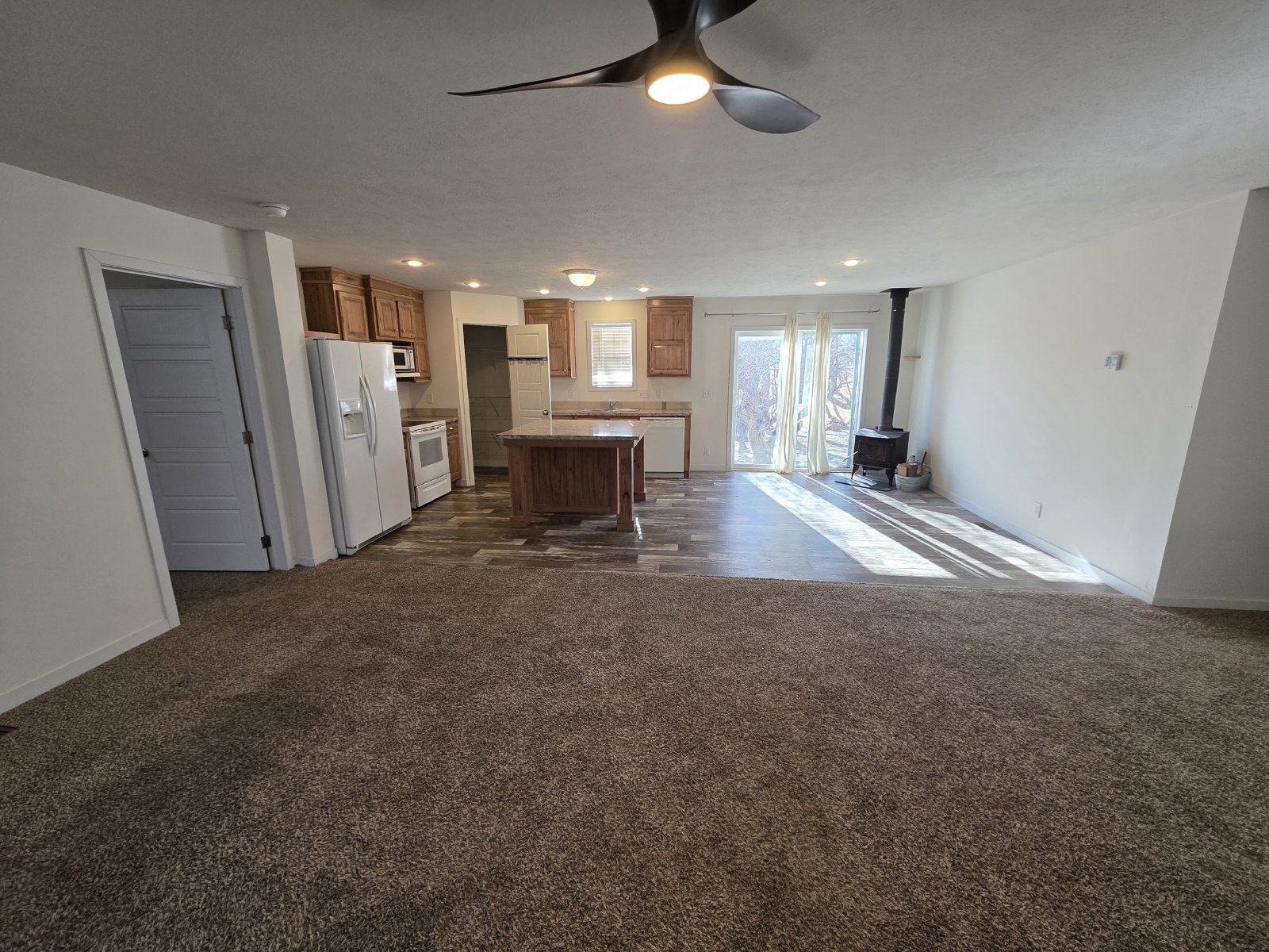 4bed/2bath country home property image