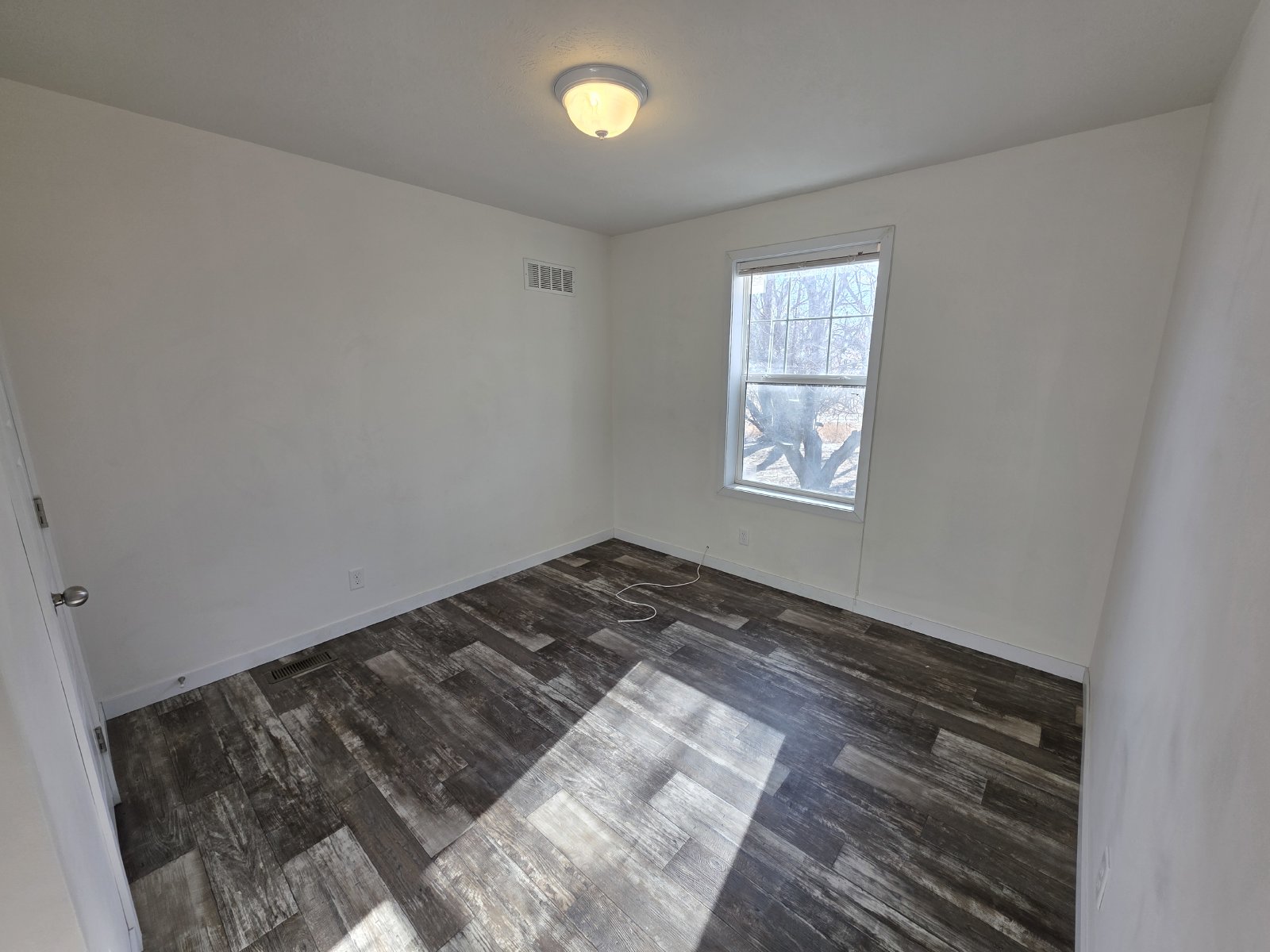 4bed/2bath country home property image