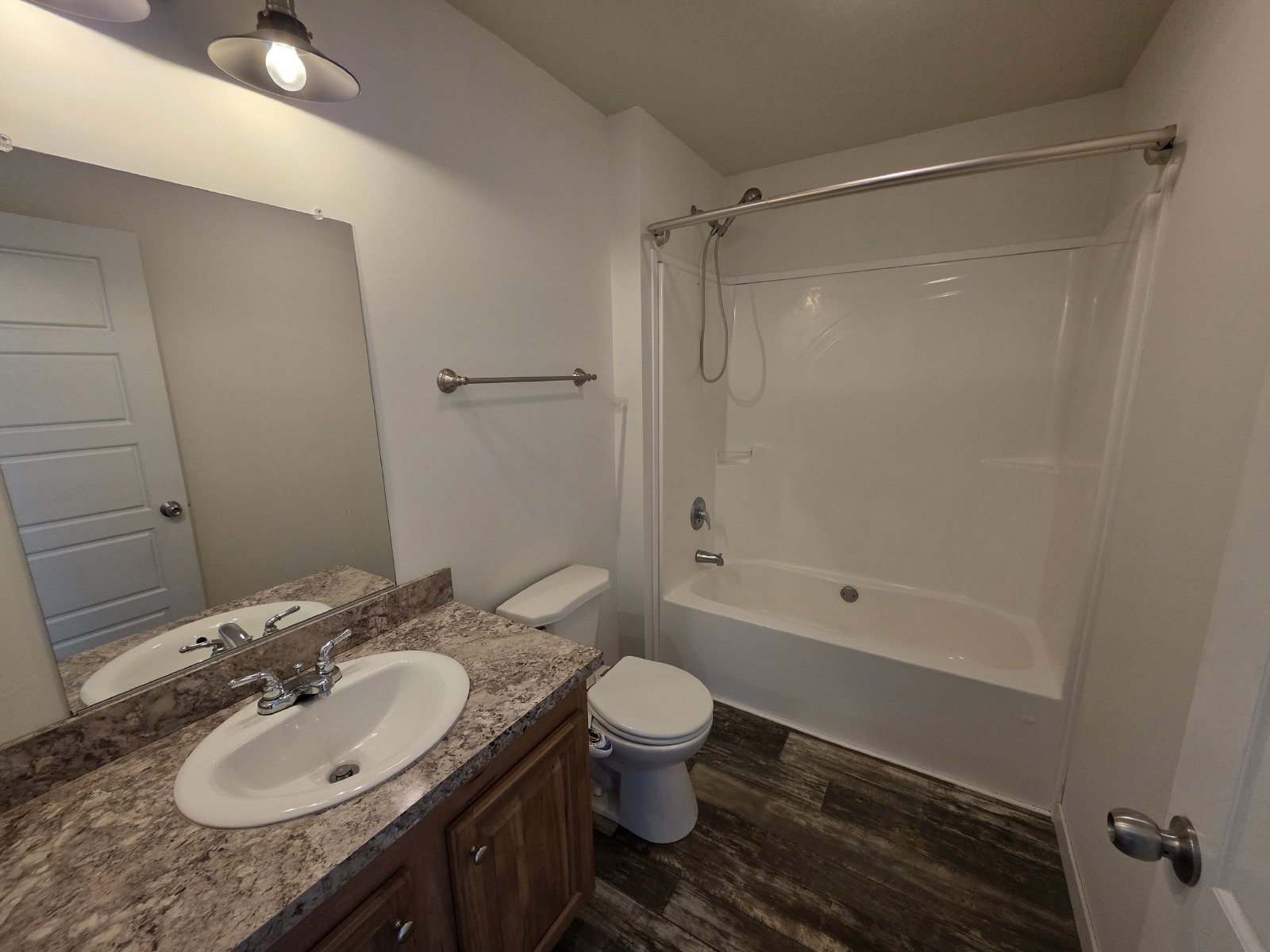 4bed/2bath country home property image