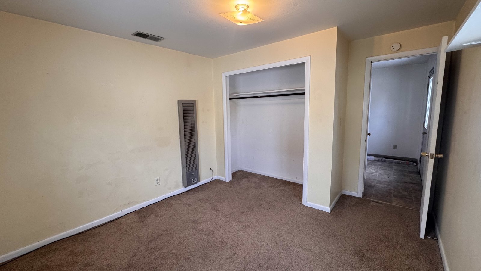 Single-Family, large lot property image