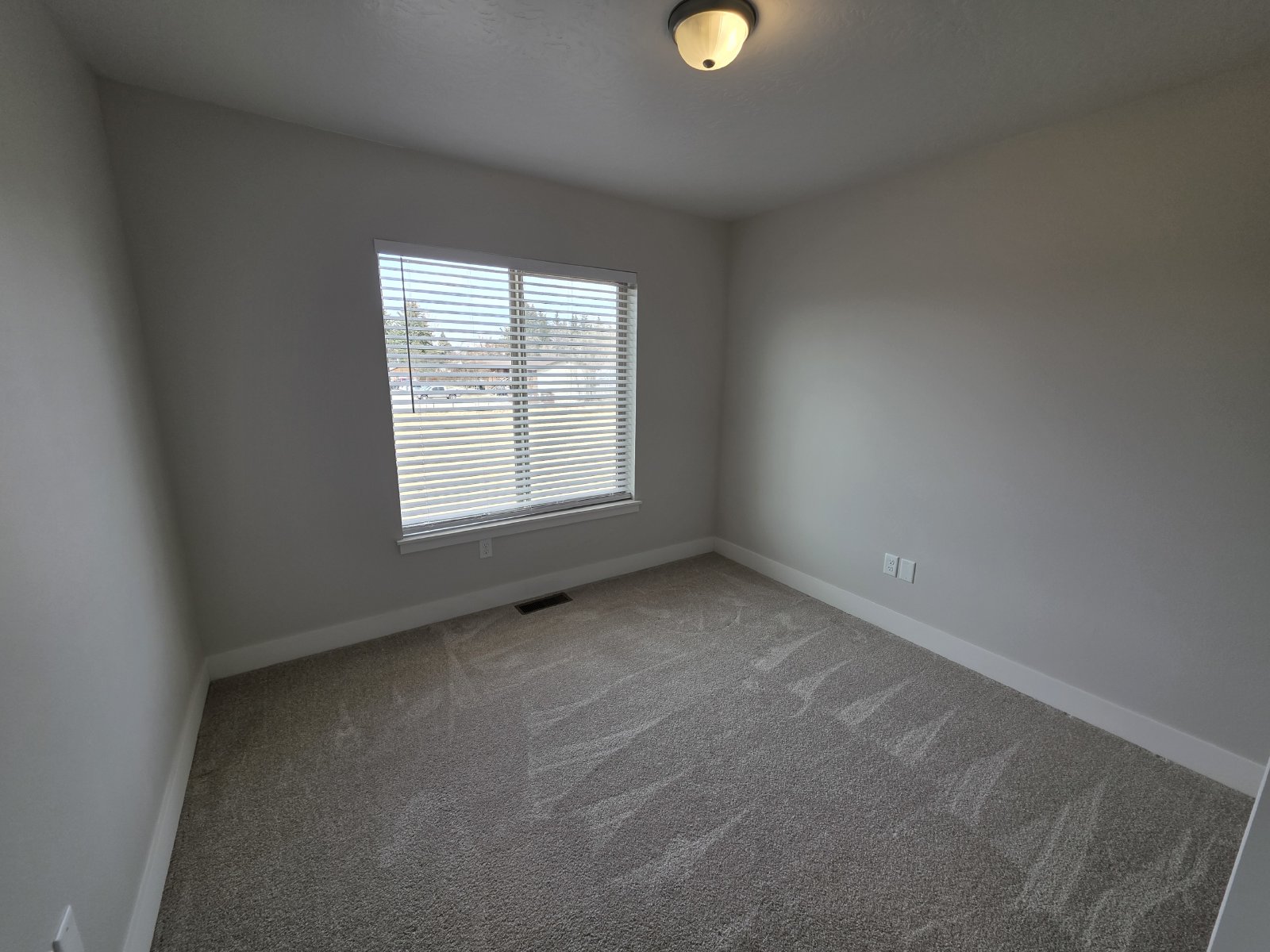 3bed/2.5bath/1car property image