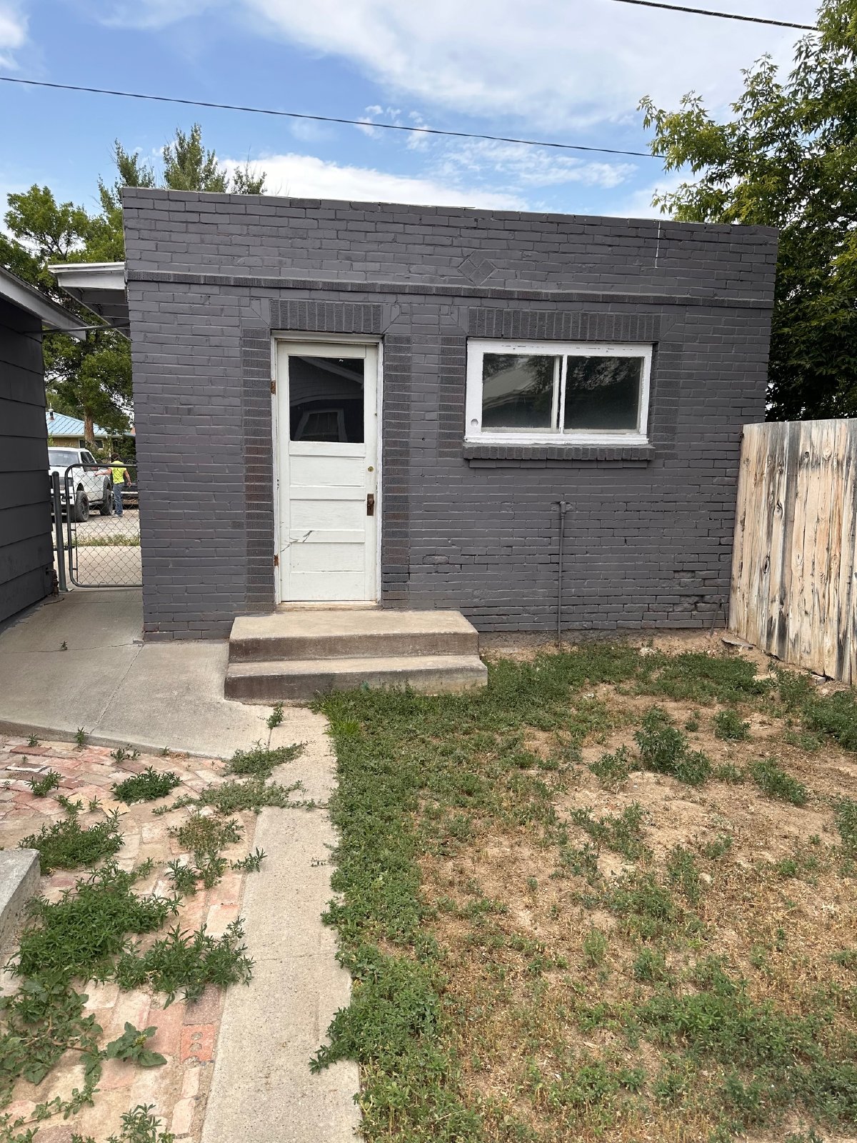 2 bedroom property image