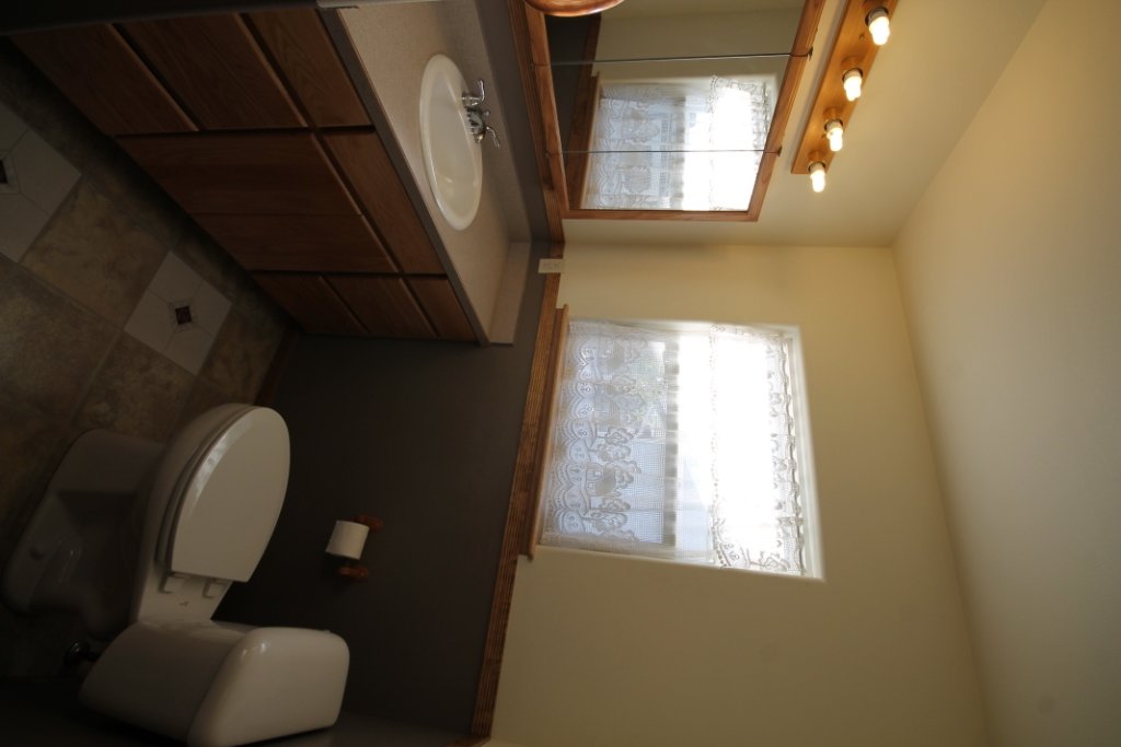 Large 4bed/3bath/2car property image